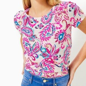 Lilly Pulitzer Vibrant Pink and Blue Paisley Tee size Large